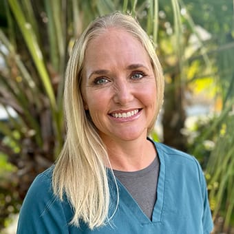 Dr. Candace Runyan, Carlsbad Veterinarian